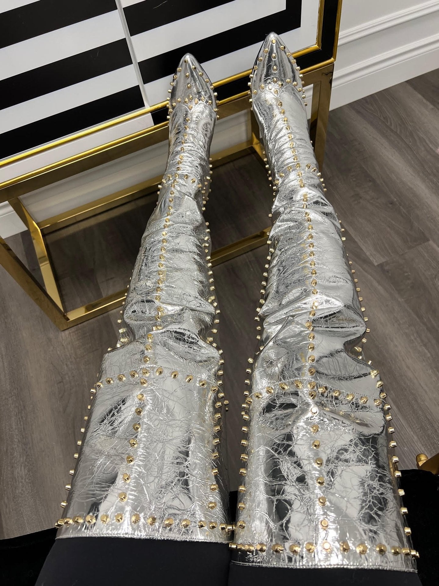 433032848-12
